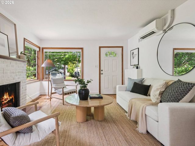 6435 N VILLARD Ave, Portland, OR 97217