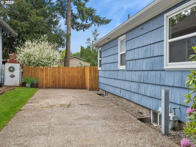6435 N VILLARD Ave, Portland, OR 97217
