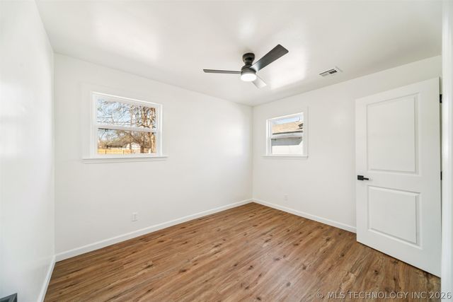 116 W Memphis Street, Broken Arrow, OK 74012