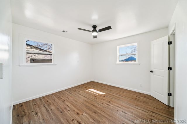 116 W Memphis Street, Broken Arrow, OK 74012