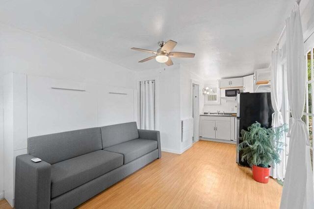 221 N Ocean Breeze, Lake Worth Beach, FL 33460