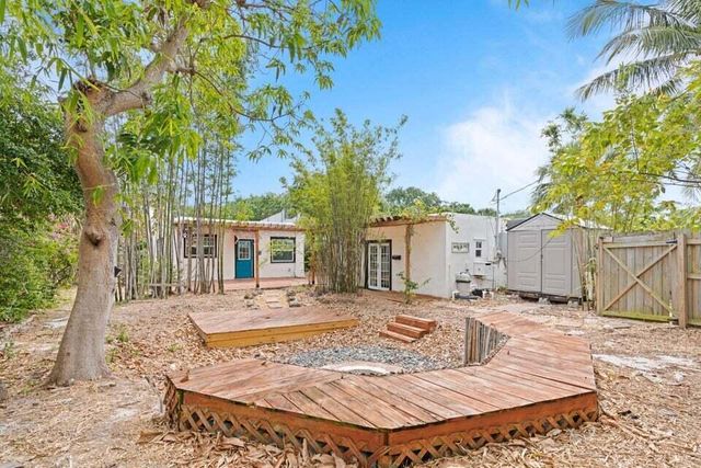 221 N Ocean Breeze, Lake Worth Beach, FL 33460
