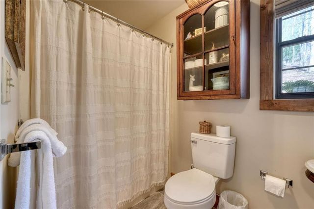 22 Noel Lane, Ellijay, GA 30540