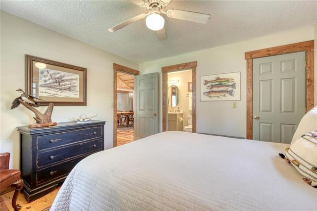 22 Noel Lane, Ellijay, GA 30540