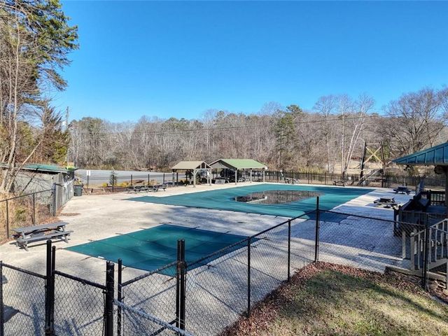 22 Noel Lane, Ellijay, GA 30540