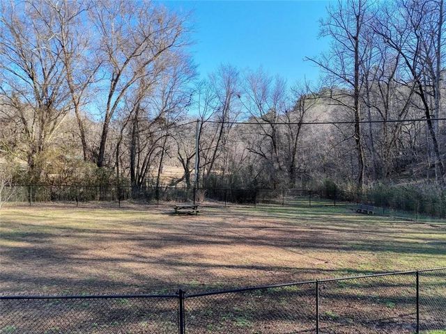 22 Noel Lane, Ellijay, GA 30540