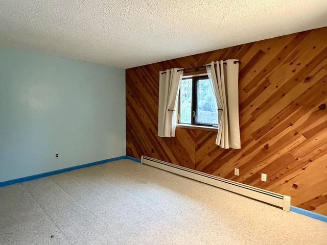 720 WAVES ROAD, Fairbanks, AK 99709