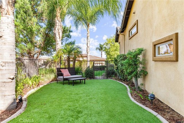 24217 Fawnskin, Corona, CA 92883