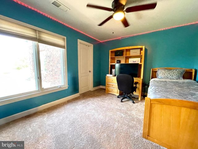 22995 LOIS LN, Brambleton, VA 20148