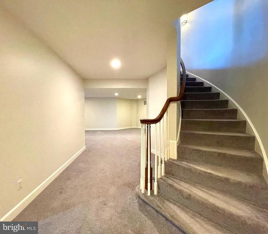 22995 LOIS LN, Brambleton, VA 20148