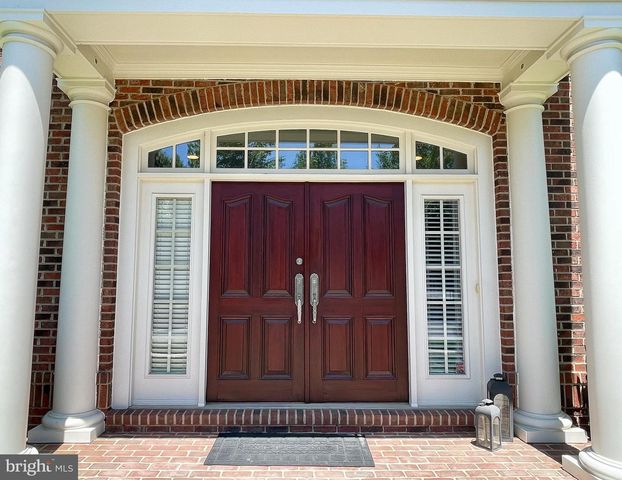 22995 LOIS LN, Brambleton, VA 20148