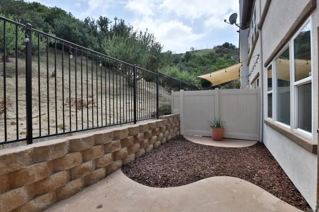 6303 Avenida De Las Vistas 3, San Diego, CA 92154