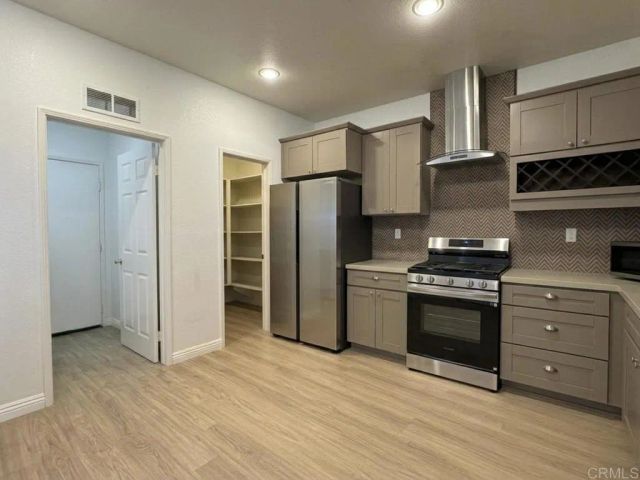 6303 Avenida De Las Vistas 3, San Diego, CA 92154
