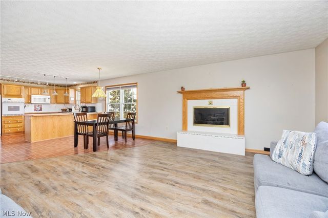 249 Waverly Avenue, Wadsworth, OH 44281
