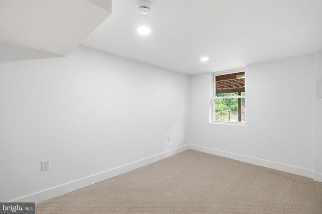 1440 WALKER AVE, Baltimore, MD 21239