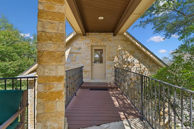 122 Auburn Ridge, Spring Branch, TX 78070