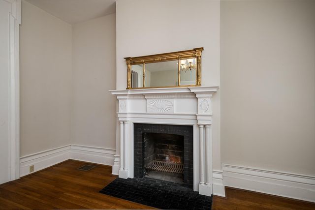 247 N Broadway Street 2, Lexington, KY 40507