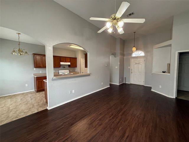 503 Sunrise Circle, Seagoville, TX 75159