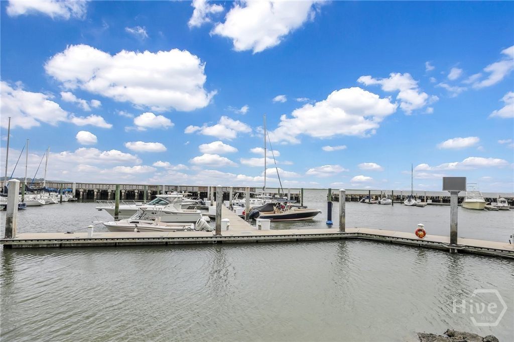 Image 42 of property listing at 105 Mercer Road, Savannah, GA 31411