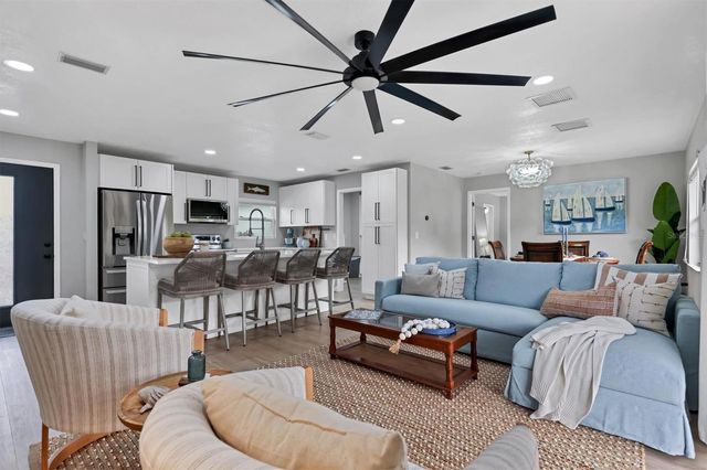 9221 29TH STREET E, Parrish, FL 34219