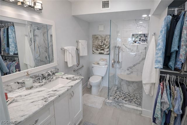 4309 Mariner WAY 405, Fort Myers, FL 33919