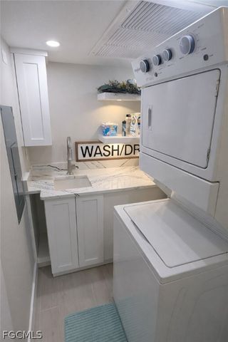 4309 Mariner WAY 405, Fort Myers, FL 33919