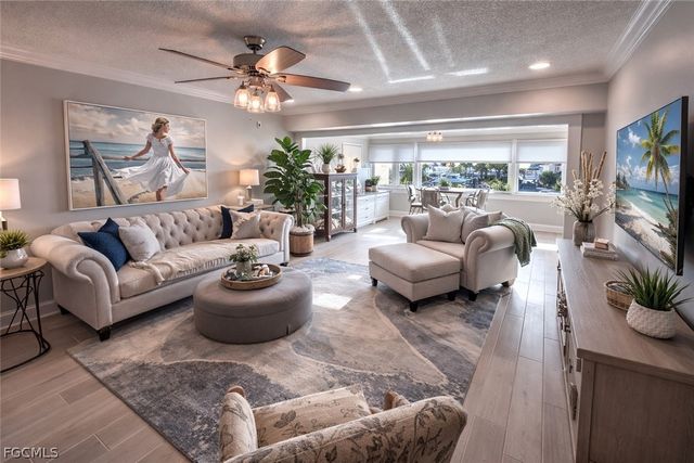 4309 Mariner WAY 405, Fort Myers, FL 33919