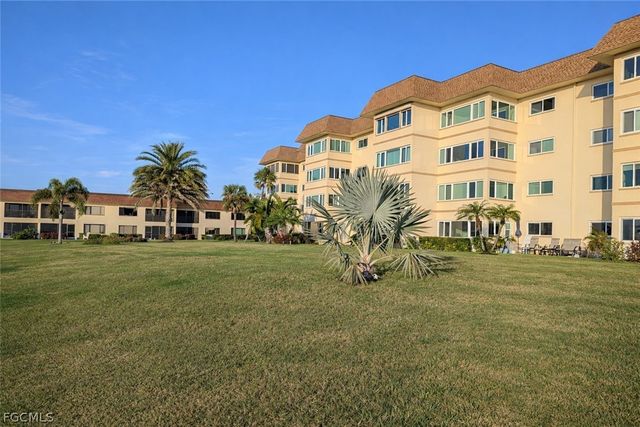 4309 Mariner WAY 405, Fort Myers, FL 33919