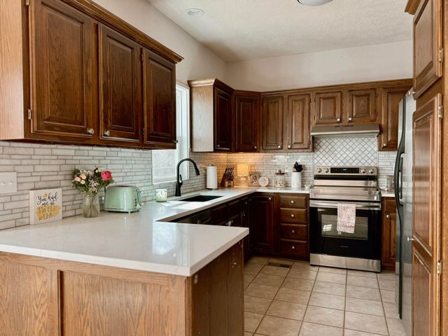 4874 N Homestead, Bel Aire, KS 67220