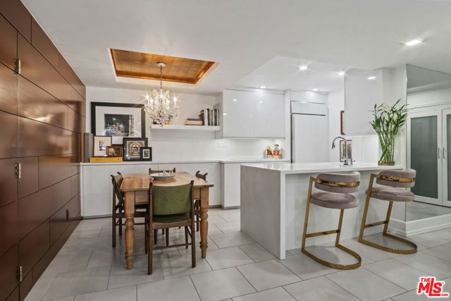 1230 Horn Avenue 304, West Hollywood, CA 90069