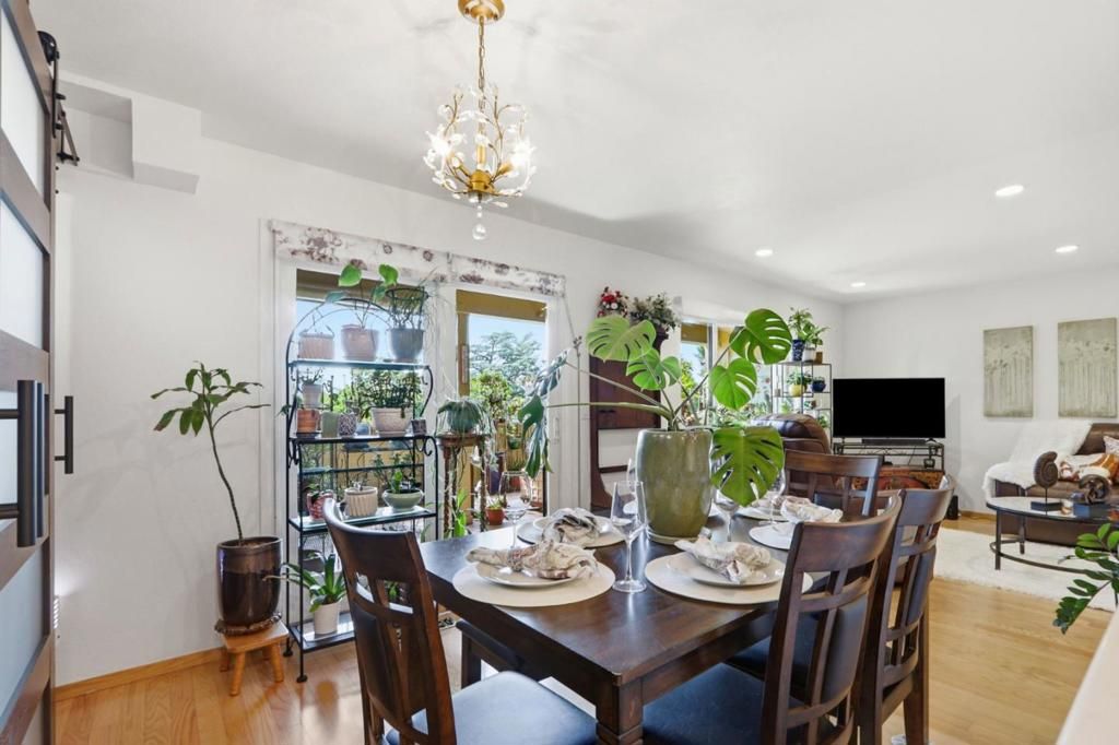 Image 12 of property listing at 5058 Cribari Vale, San Jose, CA 95135