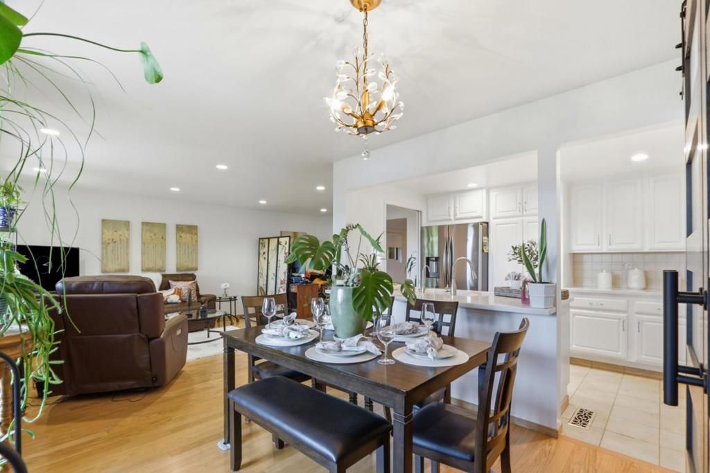 Image 13 of property listing at 5058 Cribari Vale, San Jose, CA 95135