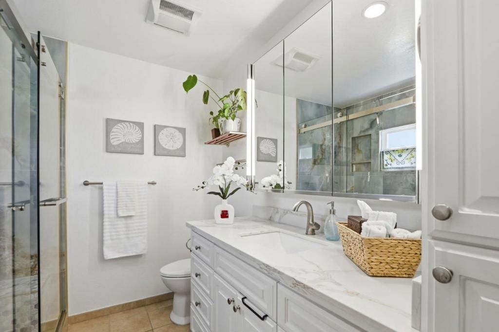 Image 20 of property listing at 5058 Cribari Vale, San Jose, CA 95135