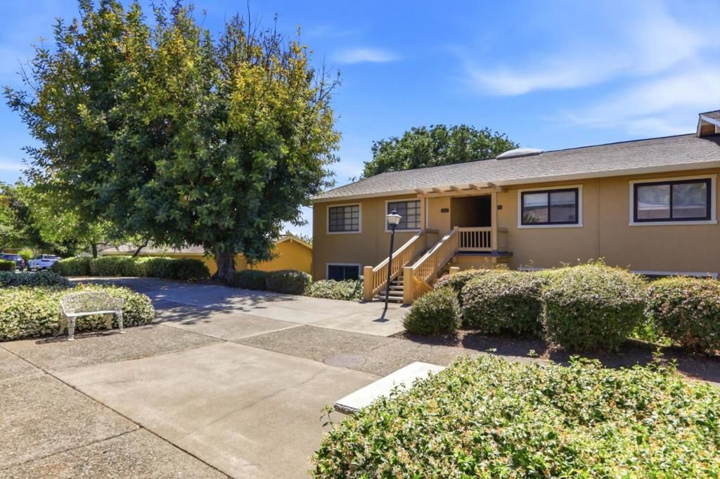 Image 34 of property listing at 5058 Cribari Vale, San Jose, CA 95135
