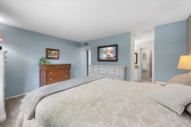 7016 Greenspring Drive, Arlington, TX 76016