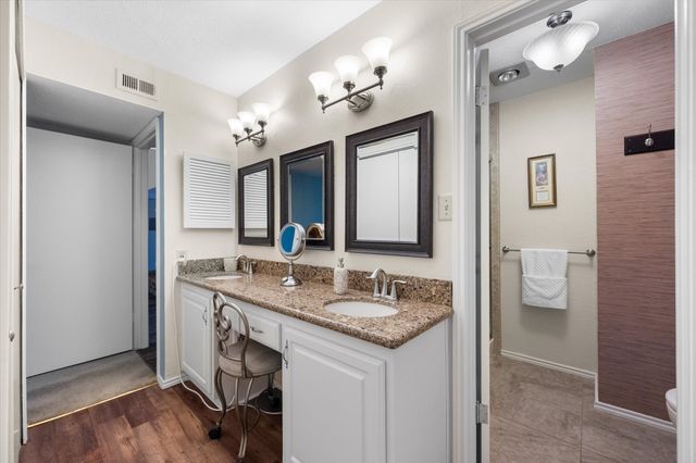 7016 Greenspring Drive, Arlington, TX 76016