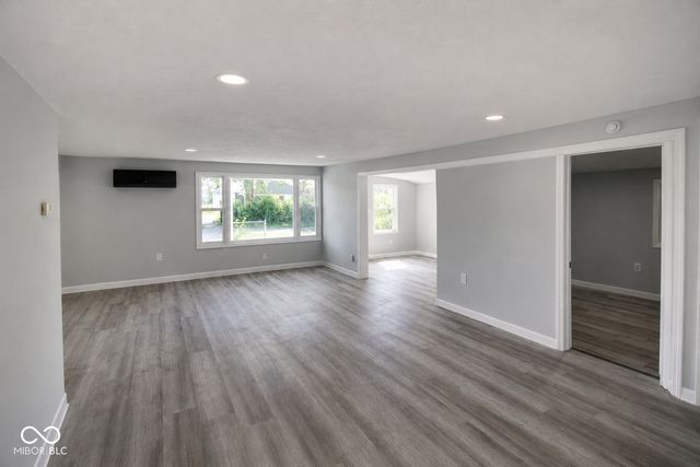 2504 Collier Street, Indianapolis, IN 46241