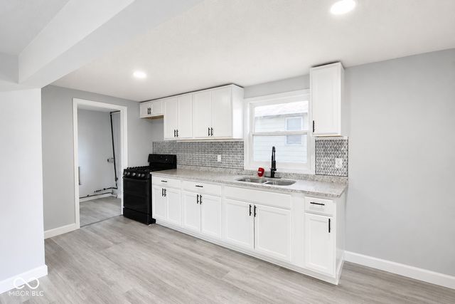 2504 Collier Street, Indianapolis, IN 46241