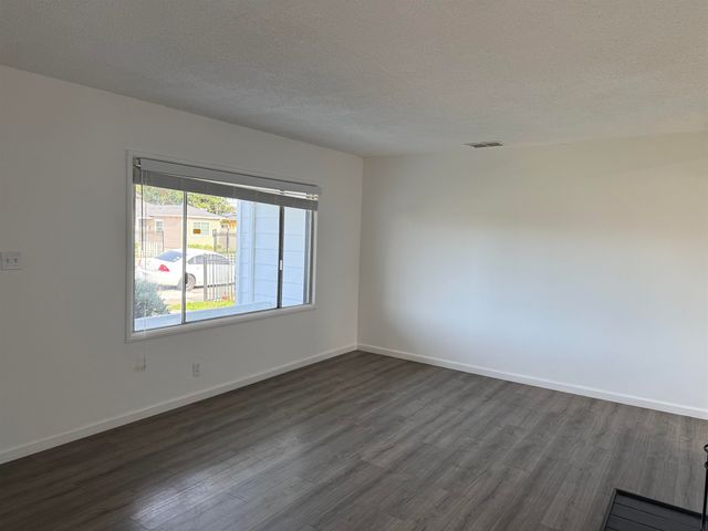 812 Maine Ave, Richmond, CA 94804