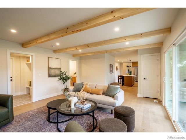 7706 S Madison Circle, Centennial, CO 80122