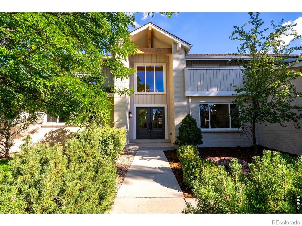 7706 S Madison Circle, Centennial, CO 80122
