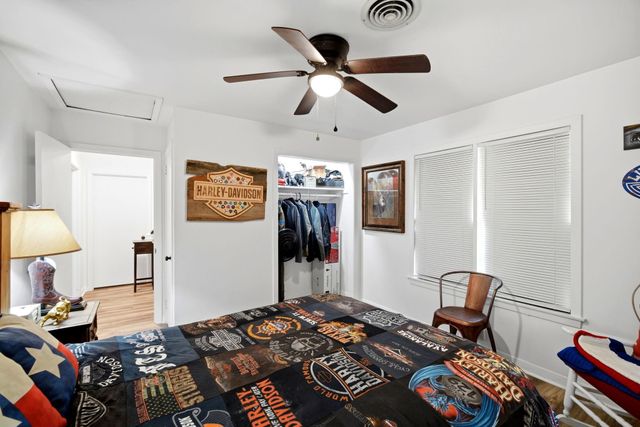 107 Sayles Street, Brenham, TX 77833