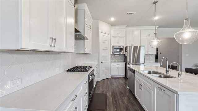 3017 Creek Meadow Drive, Anna, TX 75409