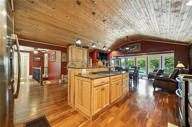 83 Twin Mountain Lake Circle, Talking Rock, GA 30175