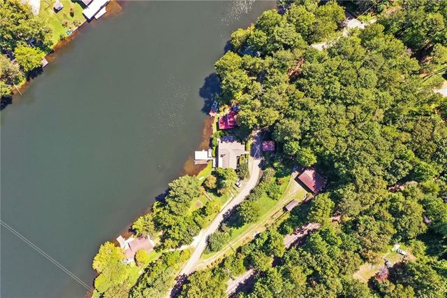 83 Twin Mountain Lake Circle, Talking Rock, GA 30175