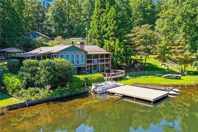 83 Twin Mountain Lake Circle, Talking Rock, GA 30175