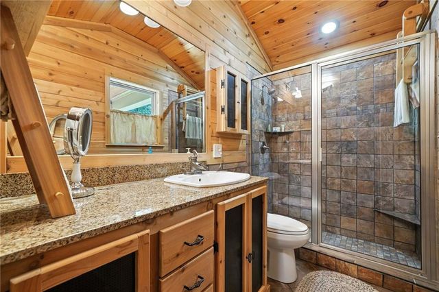 83 Twin Mountain Lake Circle, Talking Rock, GA 30175