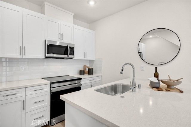 1954 Avenida Del Sol, Placentia, CA 92870