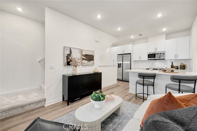 1954 Avenida Del Sol, Placentia, CA 92870