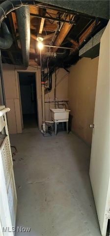 1951 E 39th Street, Lorain, OH 44055